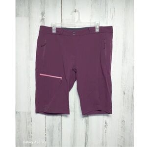 Women’s Plum Active Shorts with Zip Pockets
